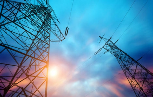 电力行业16口IP LCD KVM切换器管控方案